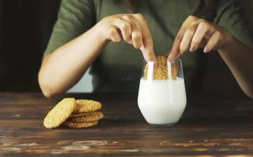 捏饼干教案参考6篇