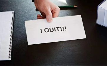 个人辞职申请报告推荐5篇