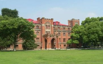 大学自我鉴定范文400字8篇