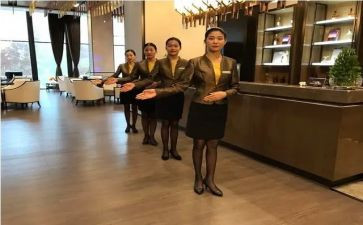 服务典型事迹6篇