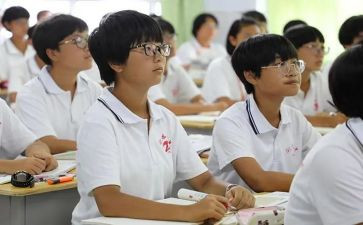 高一学生作文800字5篇