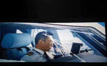 《中国机长》的观后感500字6篇