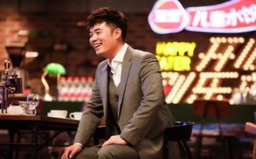 向面试官自我介绍范文通用5篇
