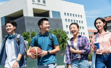 回不去的年少时光读后感6篇