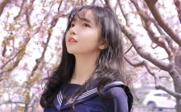 逗女生申请书6篇