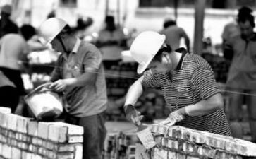 初中贫困申请书模板6篇