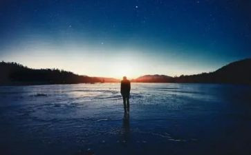 想一个人作文200字5篇