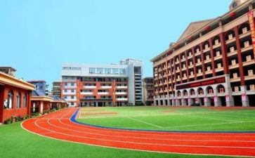 我的学我的学校作文推荐7篇