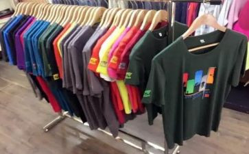 买衣服的作文600字5篇