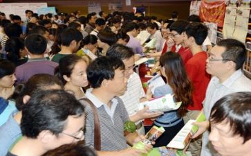 招生办述职报告6篇