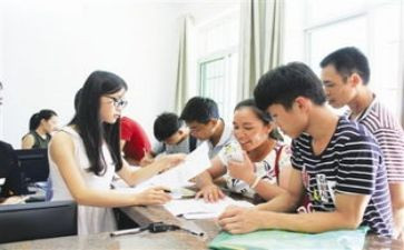 减免助学费申请书8篇